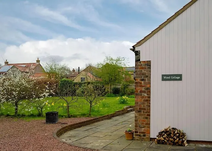 Wood Cottage